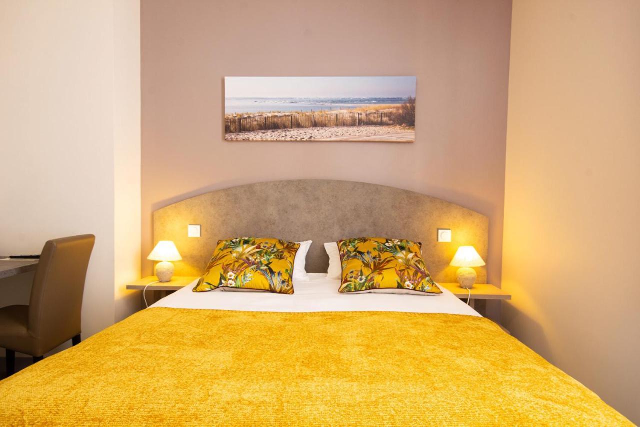 Cit'Hotel Le Commerce Saujon Zewnętrze zdjęcie
