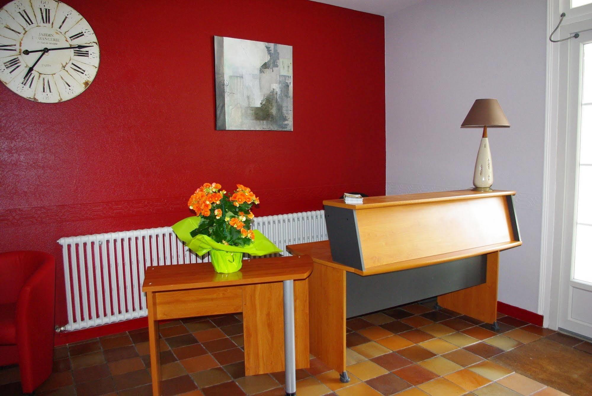 Cit'Hotel Le Commerce Saujon Zewnętrze zdjęcie